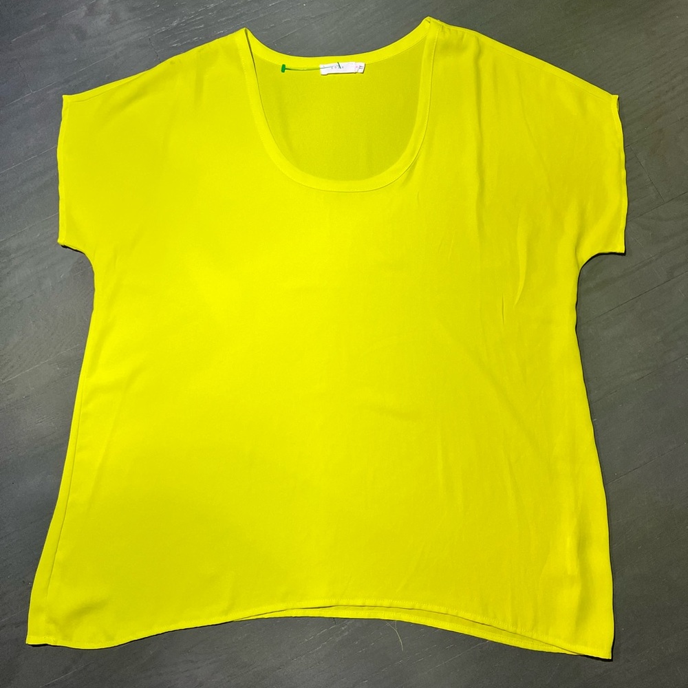 Lush top
